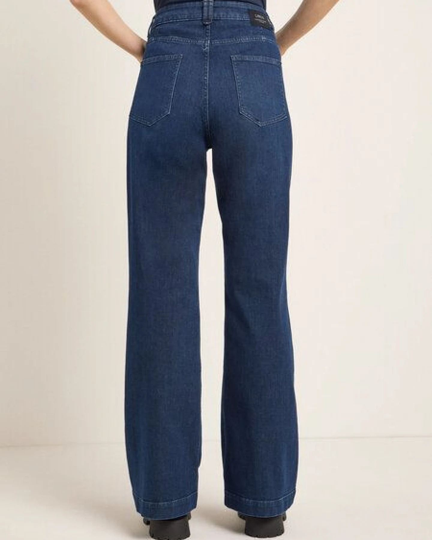LANIUS Flared Jeans aus Bio-Baumwolle – Ansicht 4