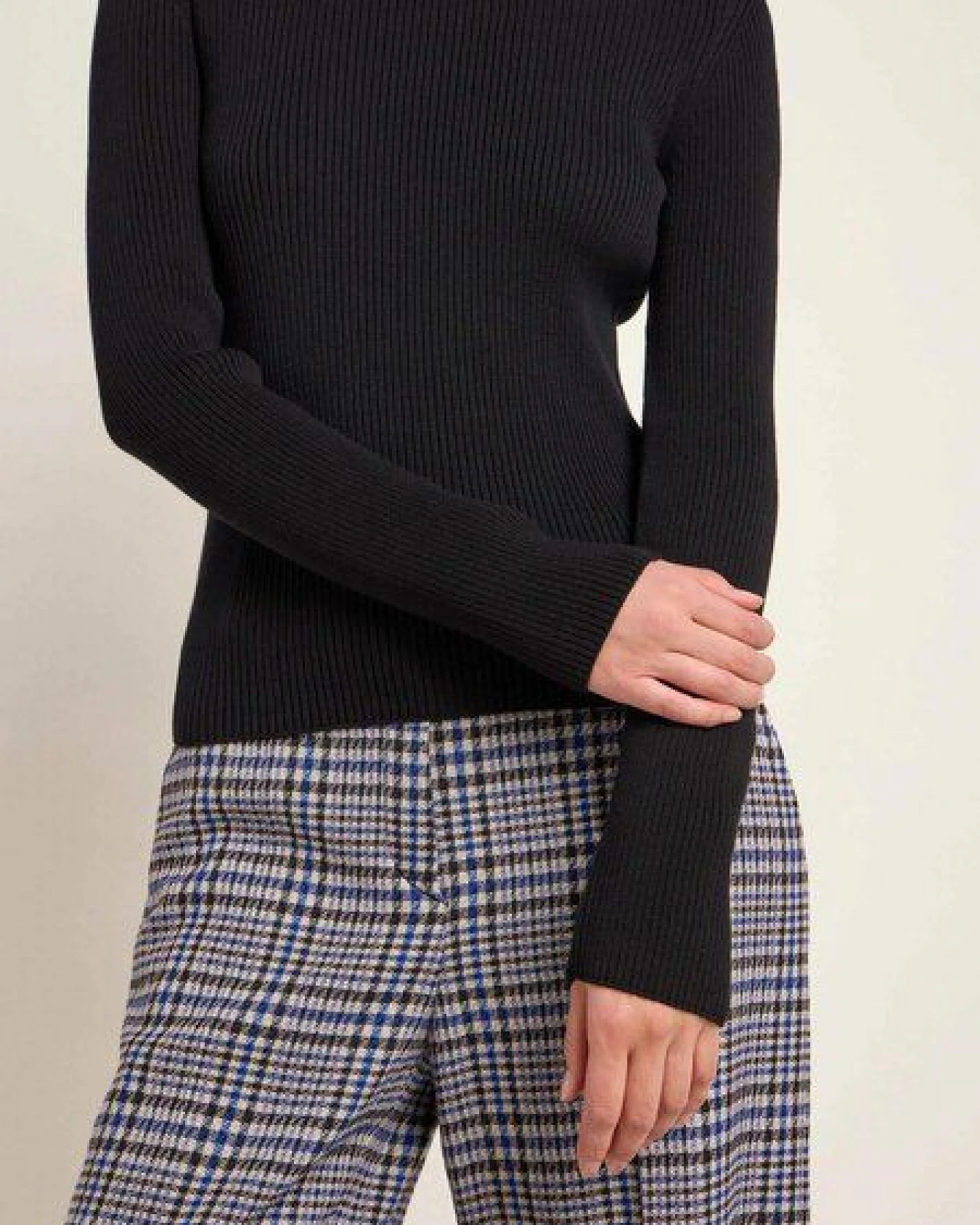 LANIUS Stehkragenpullover aus Bio-Baumwolle – Ansicht 4