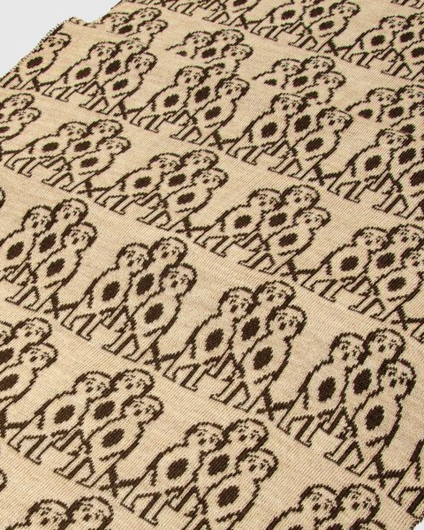 LANARTO slow fashion Schal „Erdmännchen“ aus Merinowolle Extrasoft – Ansicht 2