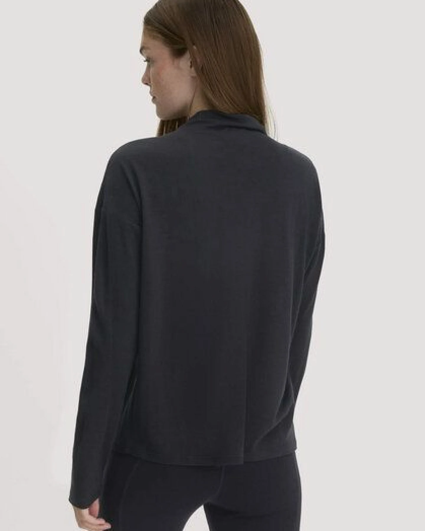 hessnatur Longsleeve Oversize aus reiner Bio-Merinowolle – Ansicht 2