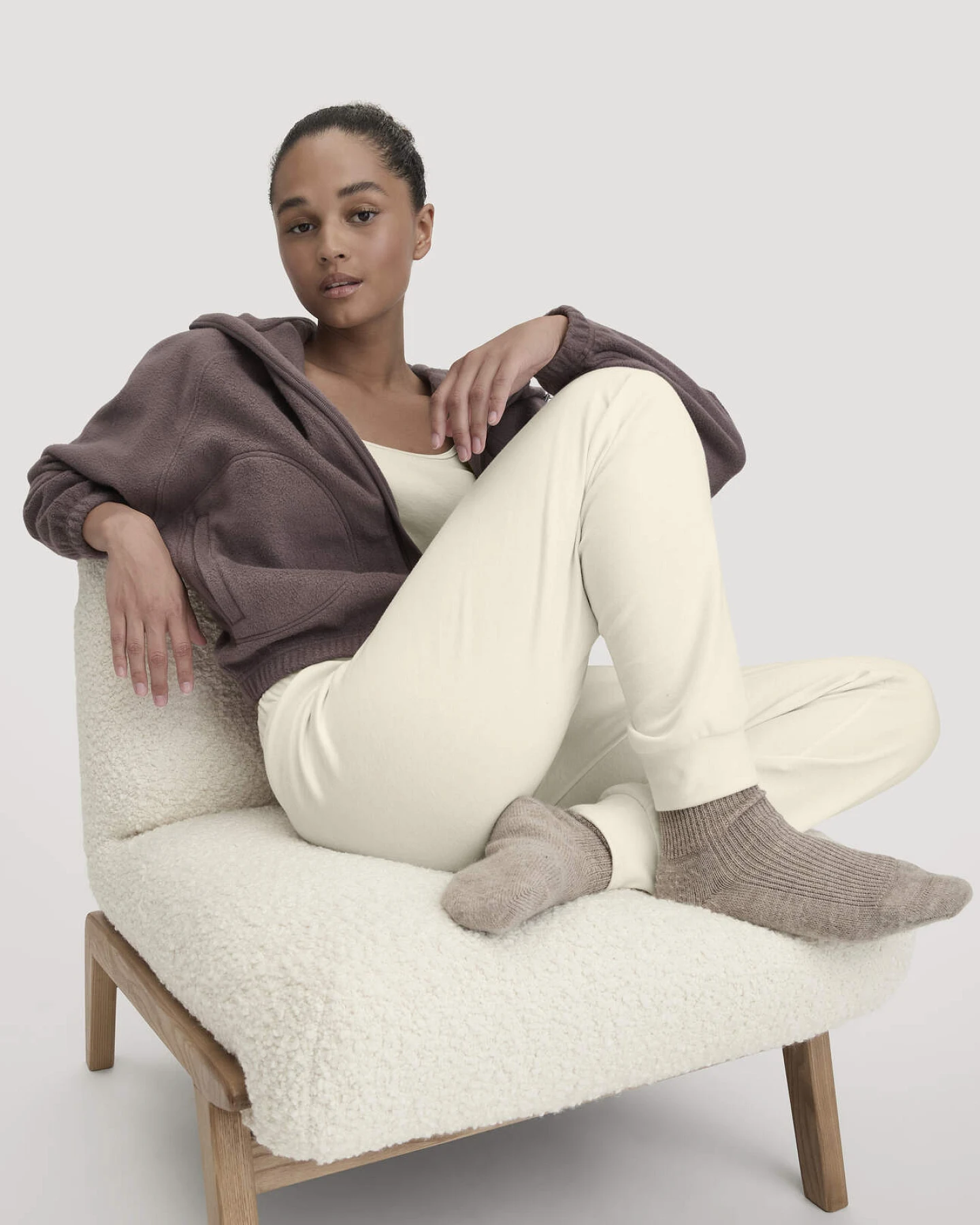 hessnatur Damen Schlafhose PURE NATURE aus Bio-Baumwolle - natur - Größe 46 – Ansicht 4