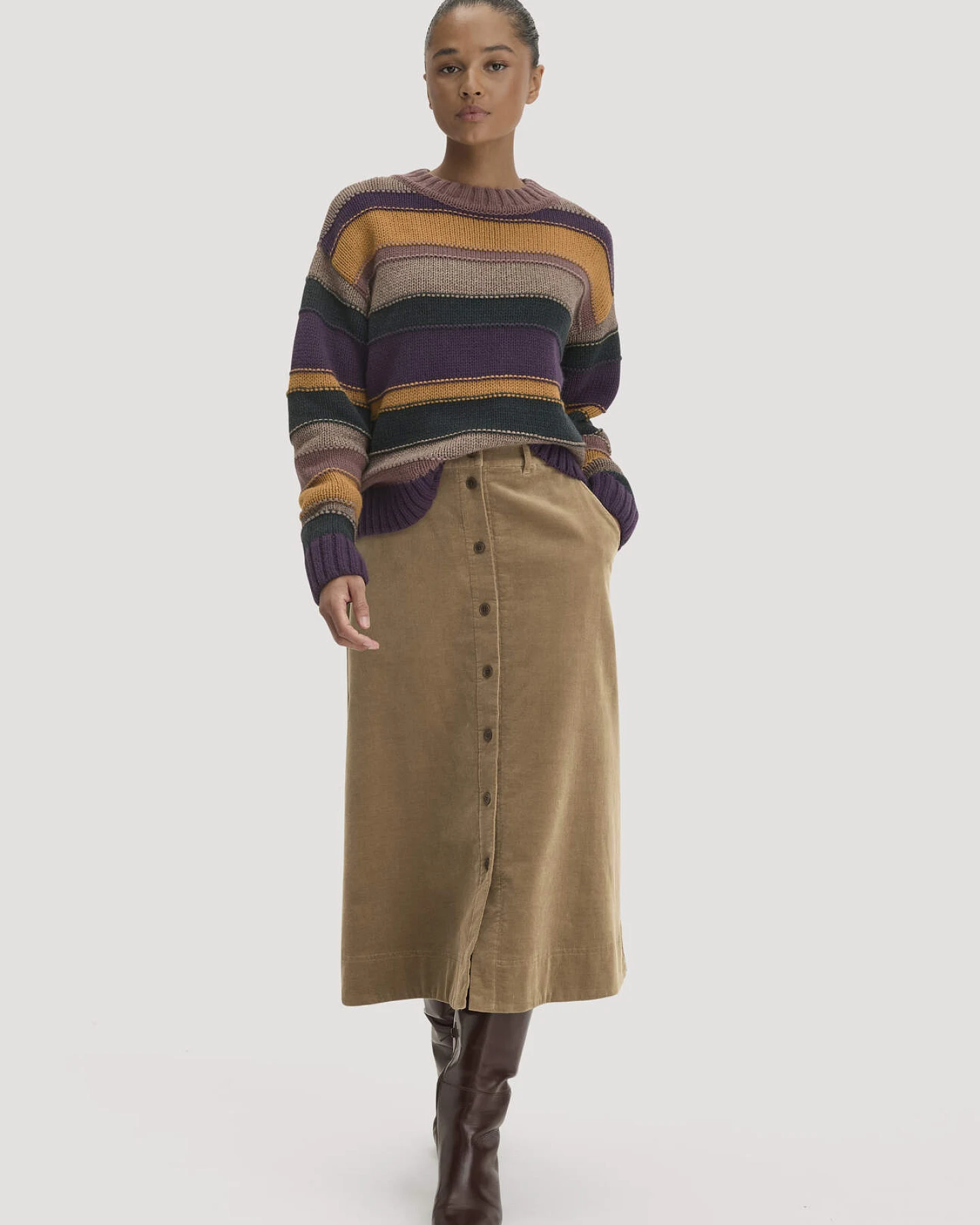 hessnatur Damen Strick-Pullover Oversize aus Schurwolle, recycelter Wolle und Bio-Baumwolle - grün - Größe M – Ansicht 2