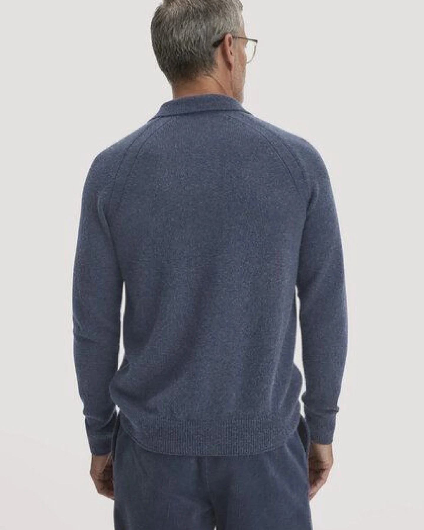 hessnatur Strick Polo Regular aus Bio-Merinowolle mit Bio-Baumwolle – Ansicht 2