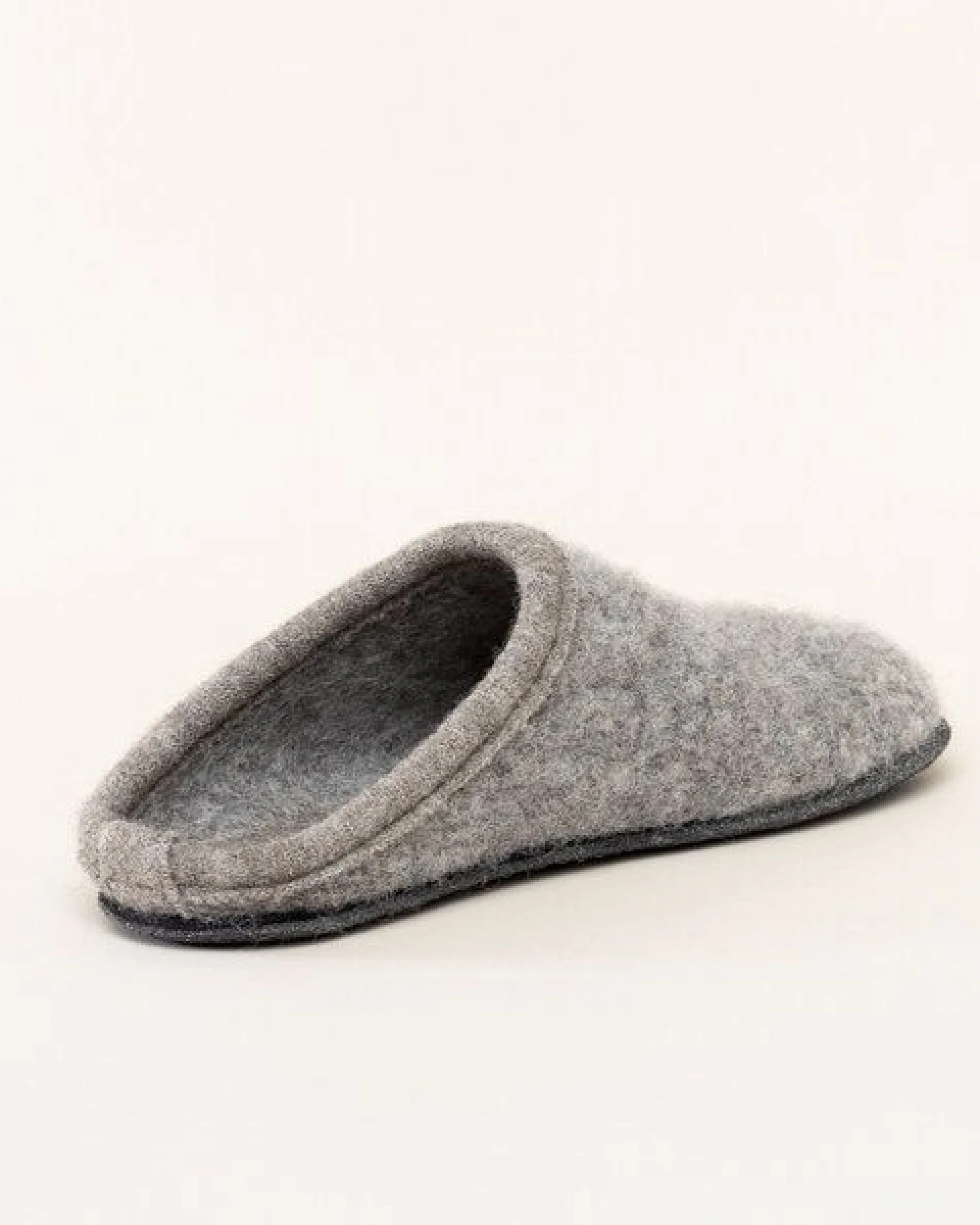 Gottstein Filz-Pantoffel Alpine Light Natur - Damen & Herren Hausschuh aus 100% seltenen Schurwollen – Ansicht 3