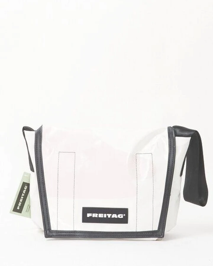 Freitag F11 LASSIE - white rose (000004048823)