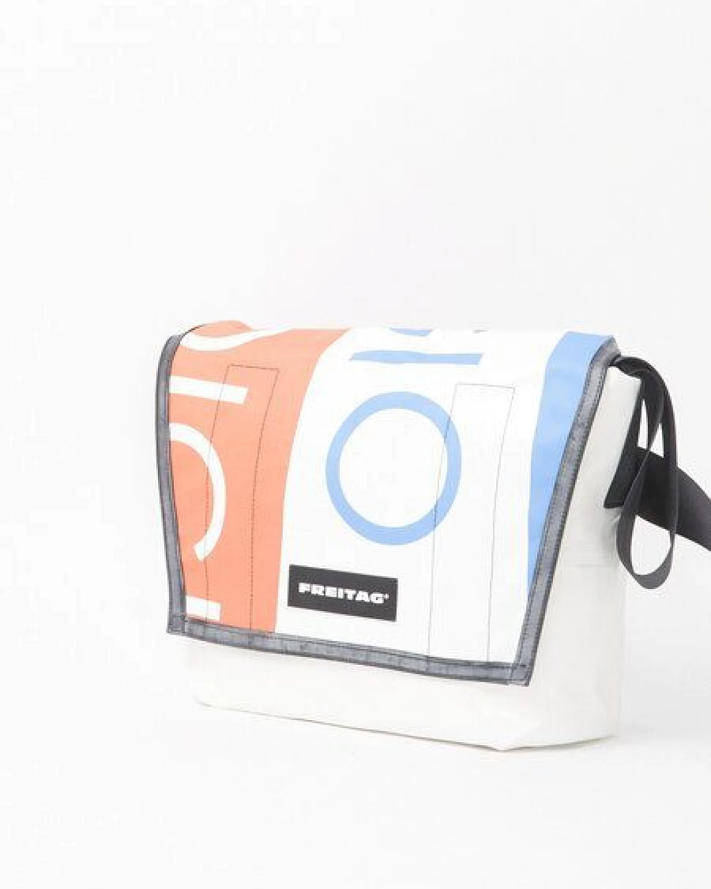 Freitag F14 DEXTER - white blue red (000004244685) – Ansicht 3