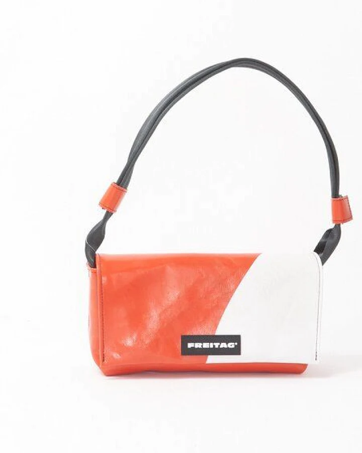 Freitag F171 LAURA - red white (000004466054)