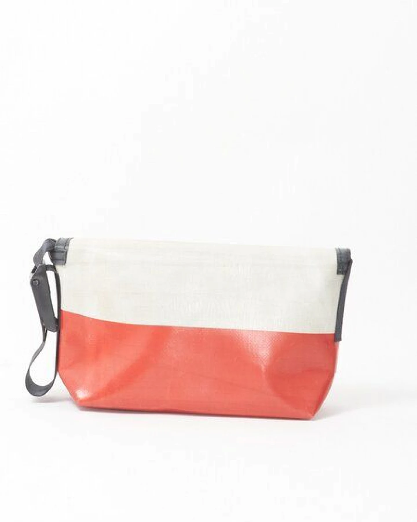 Freitag F41 Hawaii Five-O - red white (000004494099) – Ansicht 3