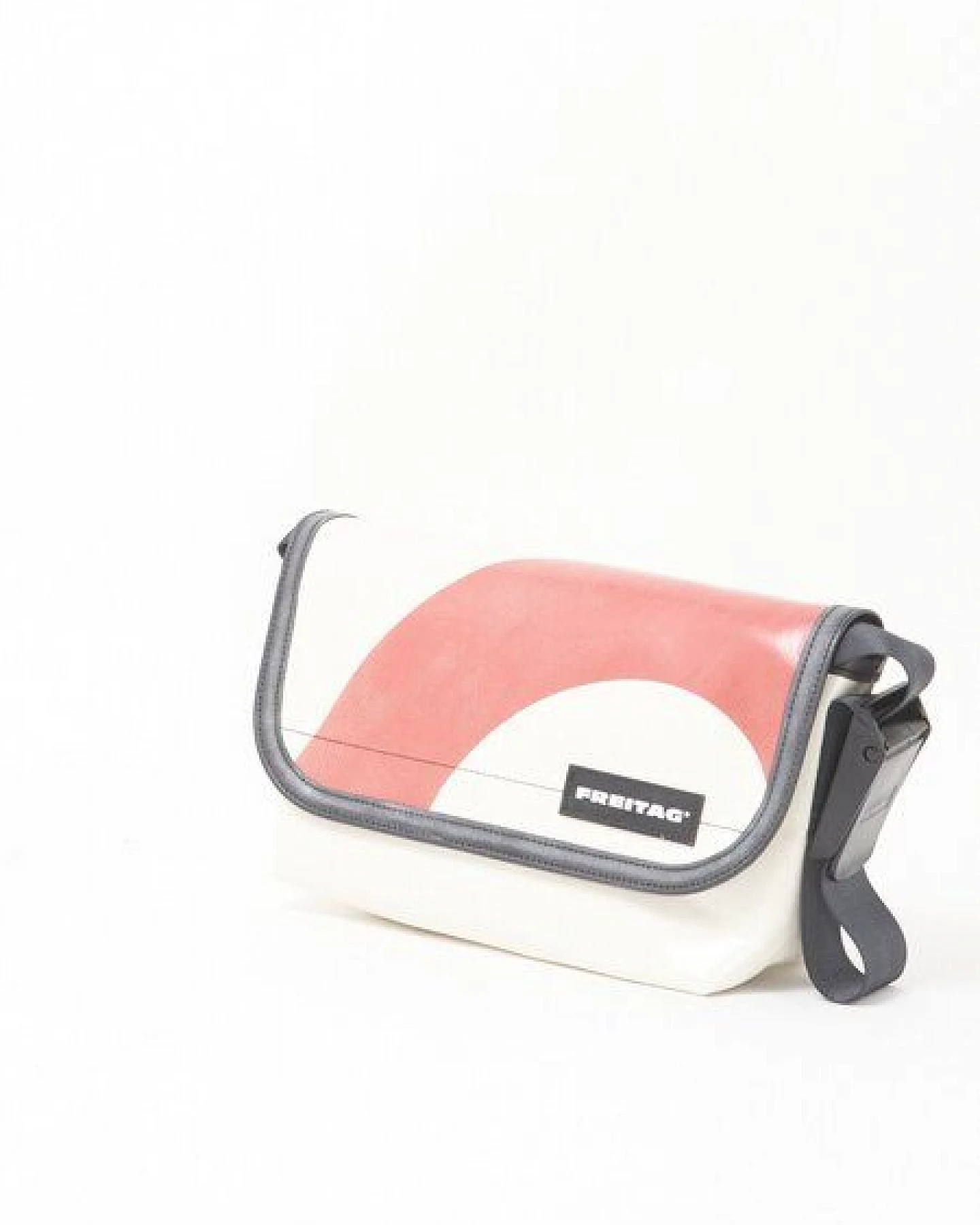 Freitag F41 Hawaii Five-O - red white (000004494159) – Ansicht 2