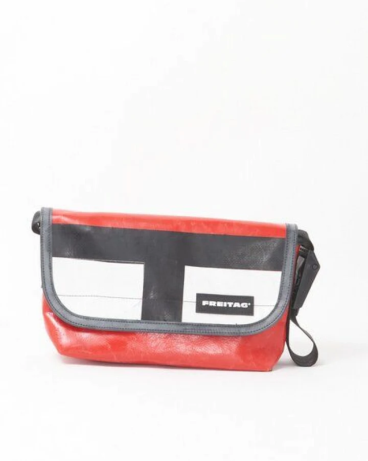 Freitag F41 Hawaii Five-O - red white black (000004289579)