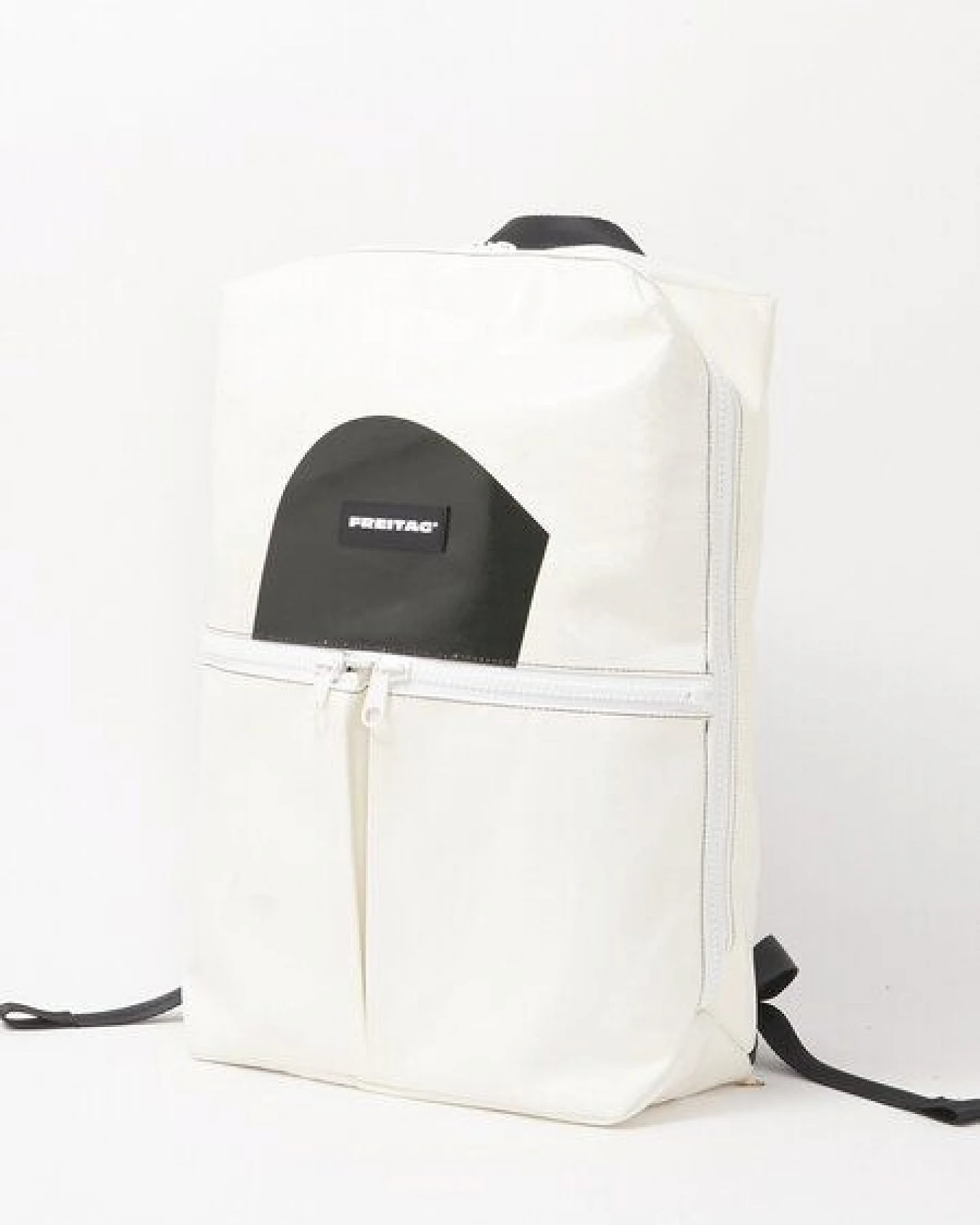 Freitag F49 FRINGE - white black (000004277686) – Ansicht 2
