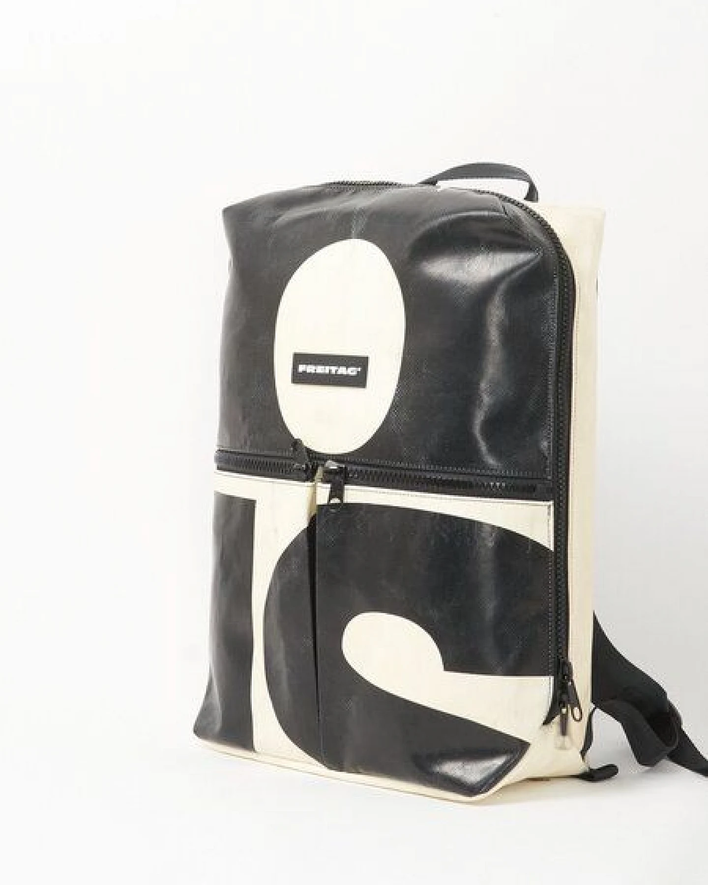 Freitag F49 FRINGE - white black (000004277793) – Ansicht 2