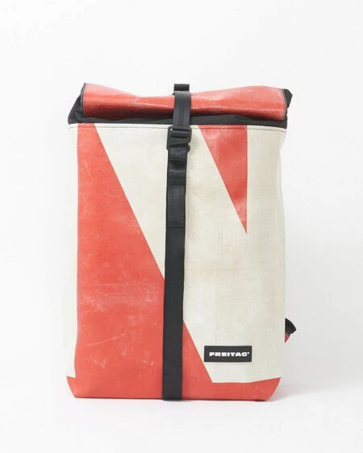 Freitag F155 CLAPTON - red white (000003831866)