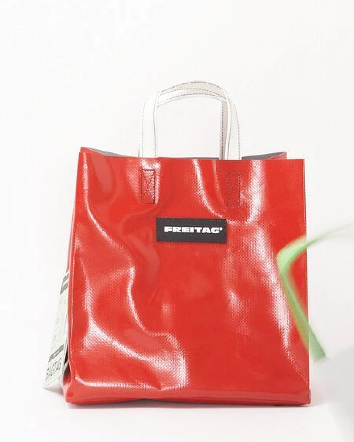 Freitag F250 Sonny - red white (000004264883)