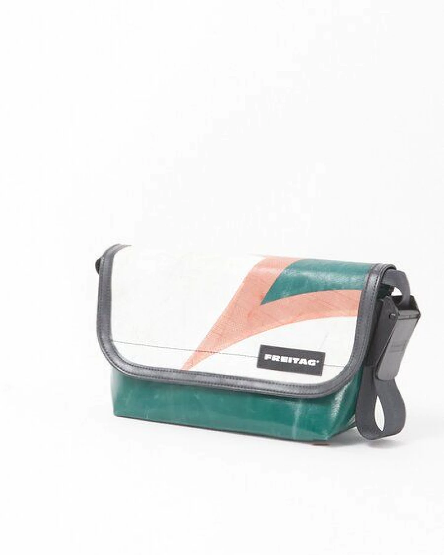 Freitag F41 Hawaii Five-O - green white red (000004493424) – Ansicht 2