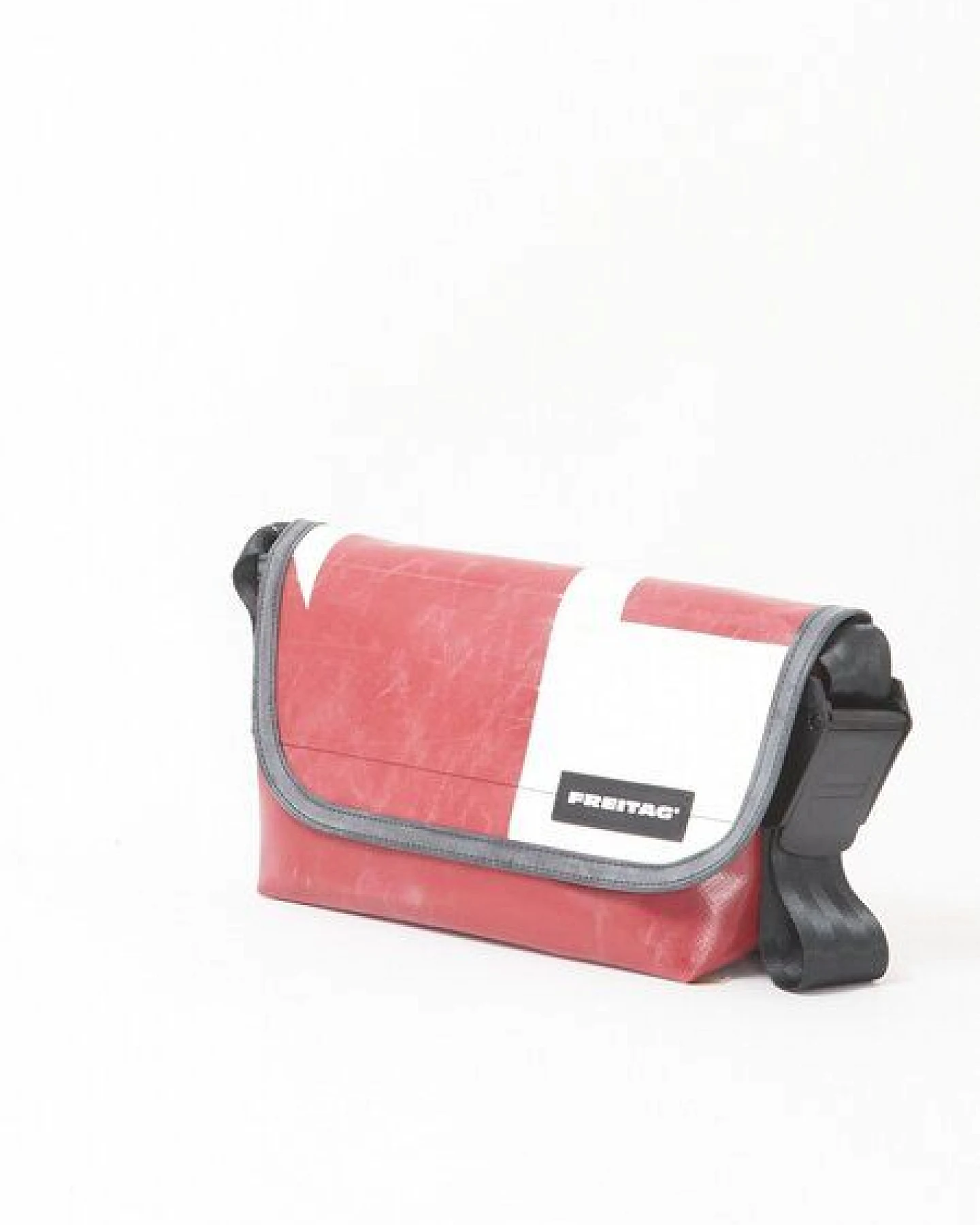 Freitag F41 Hawaii Five-O - red white (000004304064) – Ansicht 2