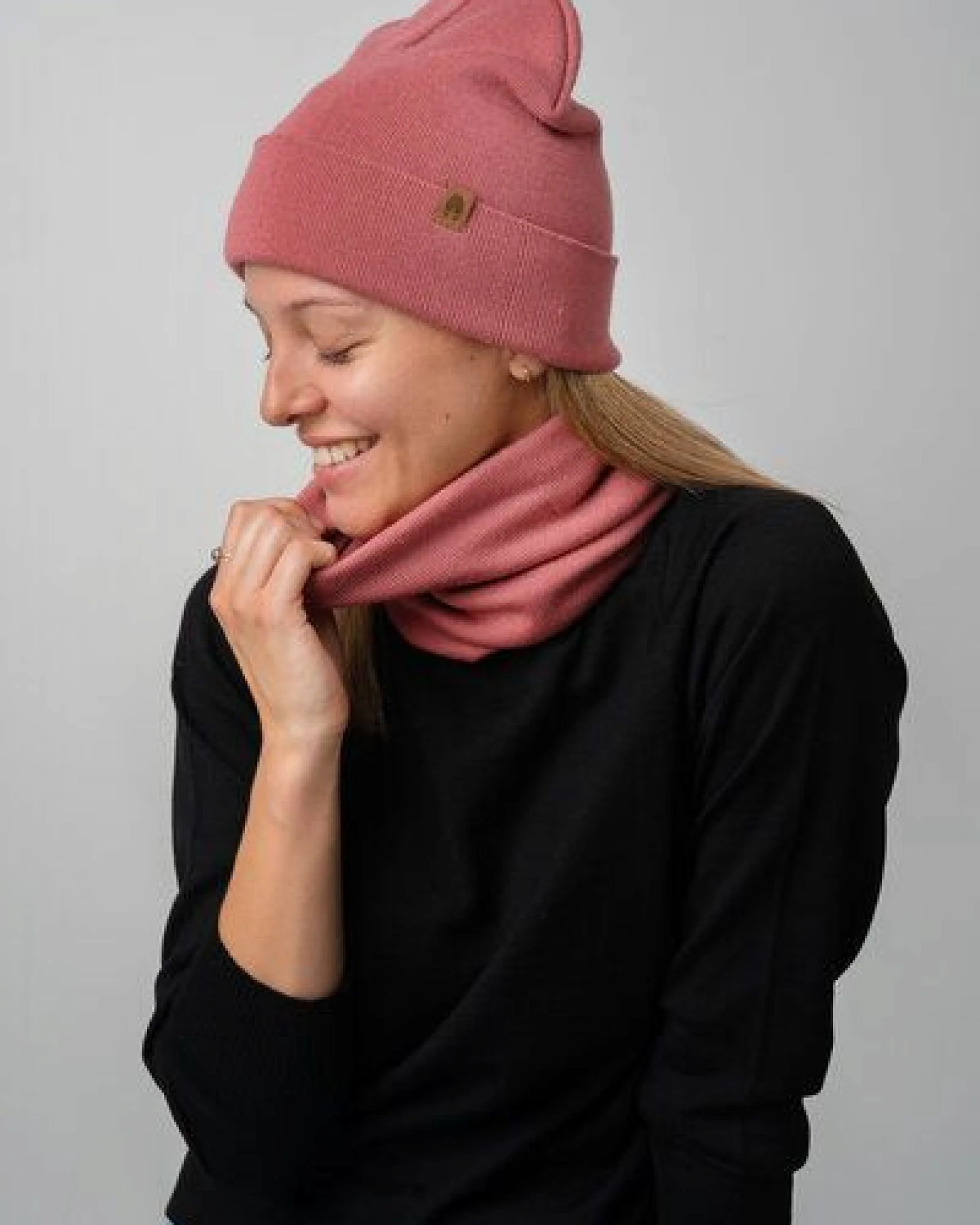 Kopyto OPOS – Multifunktionaler Merino-Schlauchkragen aus 100% RWS-Wolle – Ansicht 3