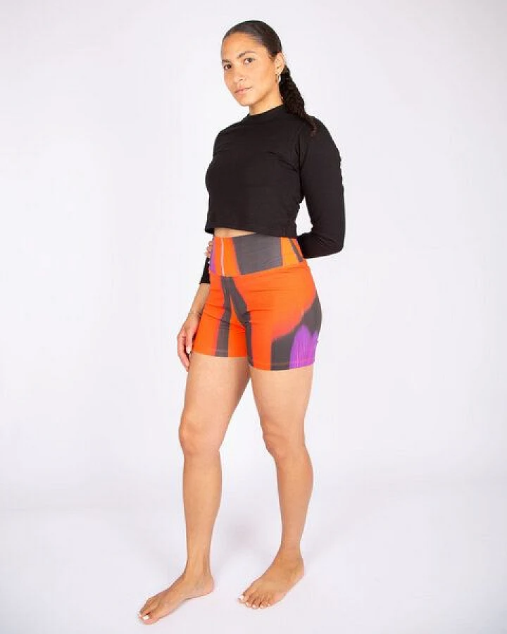 ÆVRIL Damen Kurze Yoga Leggings // Floripa Print // Bio-Baumwolle
