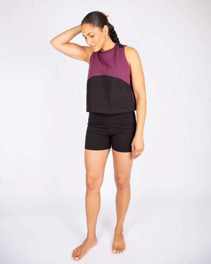 ÆVRIL Damen Yogashirt // Aubergine, Black // Bio-Baumwolle
