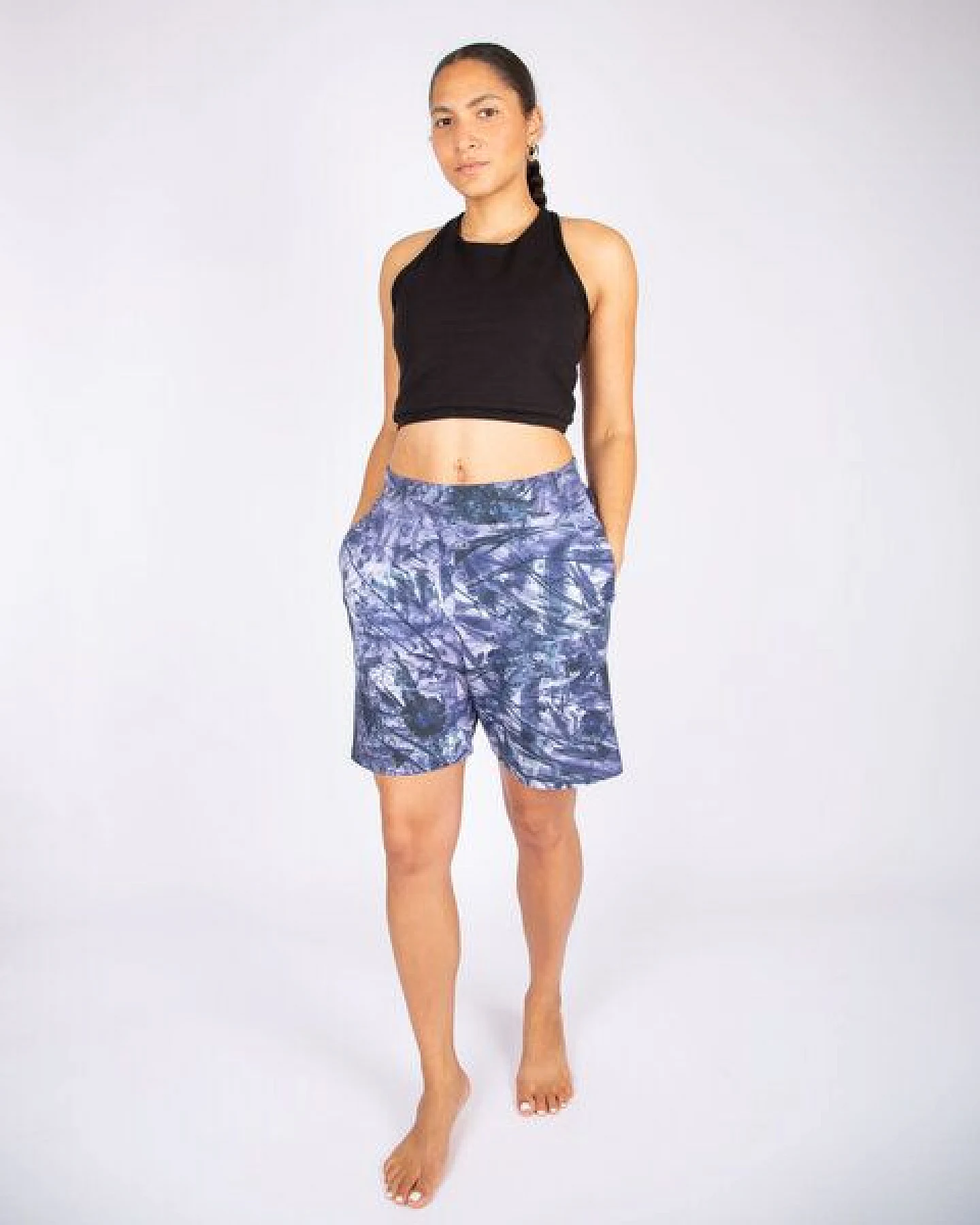 ÆVRIL Unisex Kurze Yogahose // Tobiume Print // Bio-Baumwolle – Ansicht 2