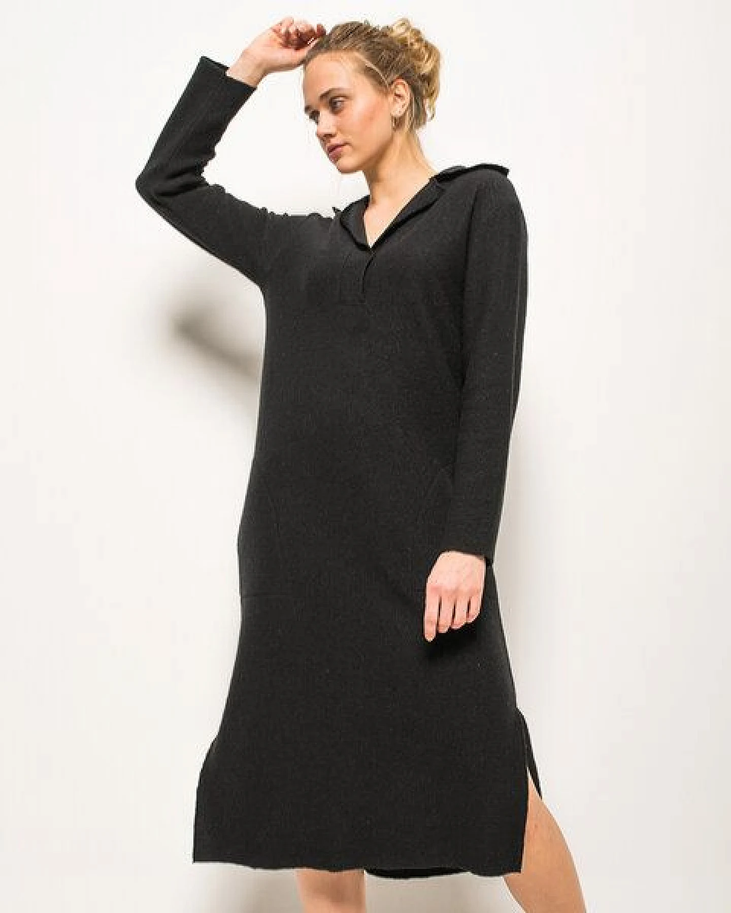 Alma & Lovis Legeres Maxikleid aus Bio-Wolle (kbT) – Ansicht 4