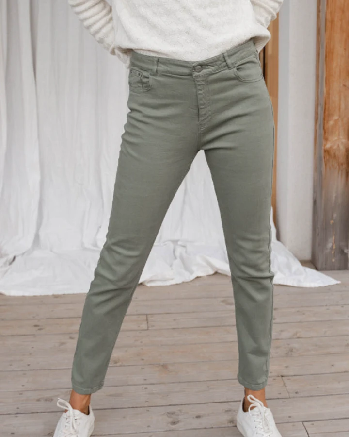 TWOTHIRDS Damen vegan Jeans Cleopha Khaki