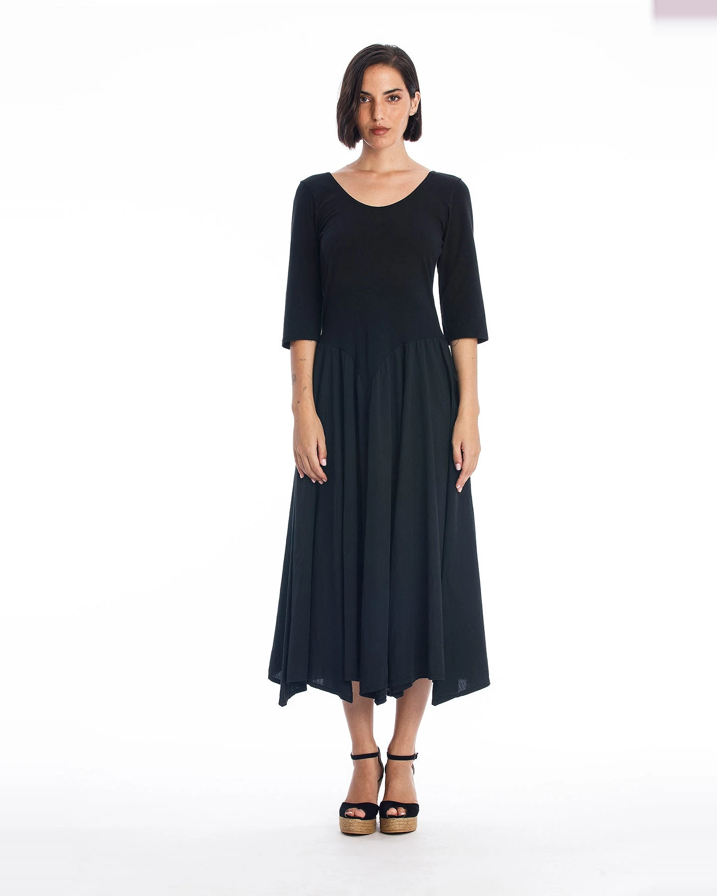 RAVENS VIEW IBIZA Damen vegan Midikleid Look Schwarz – Ansicht 2