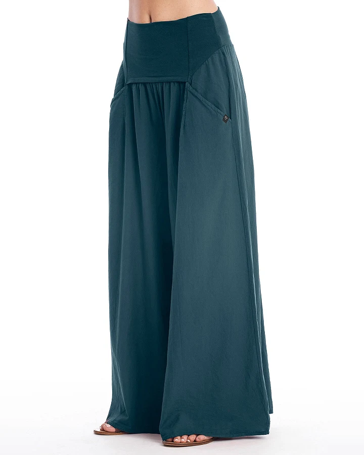 RAVENS VIEW IBIZA Damen vegan Hose Weites Bein Ozeanblau