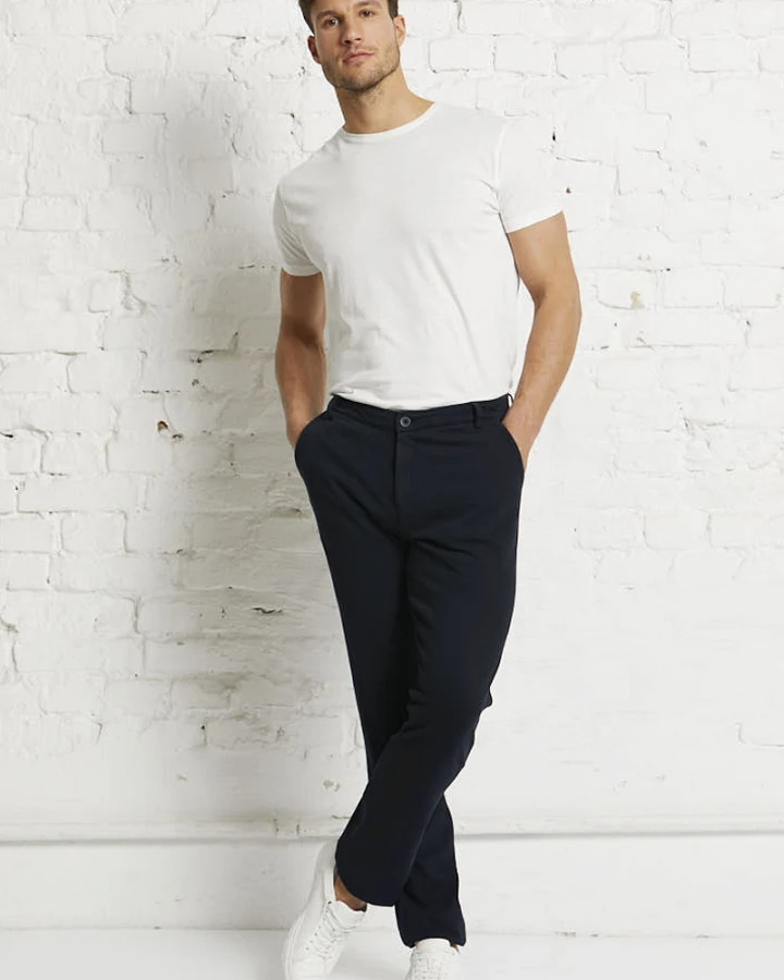 Robin wellness chino