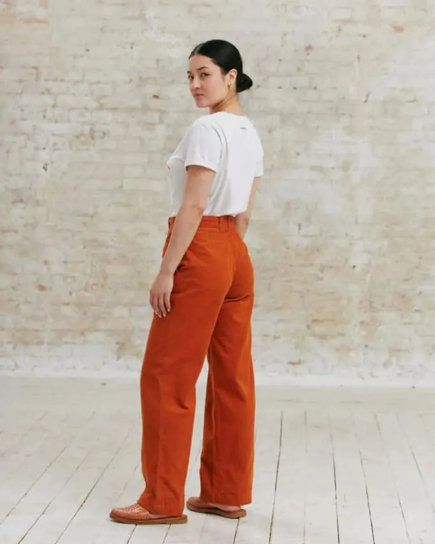 Jyoti - Fair Works Damen vegan Hose Suhrutam Bernstein – Ansicht 2