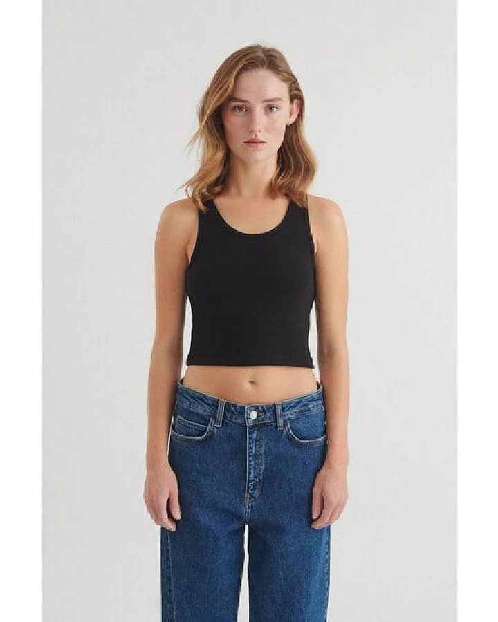 Basic Apparel LUDMILLA Top aus Bio-Baumwolle