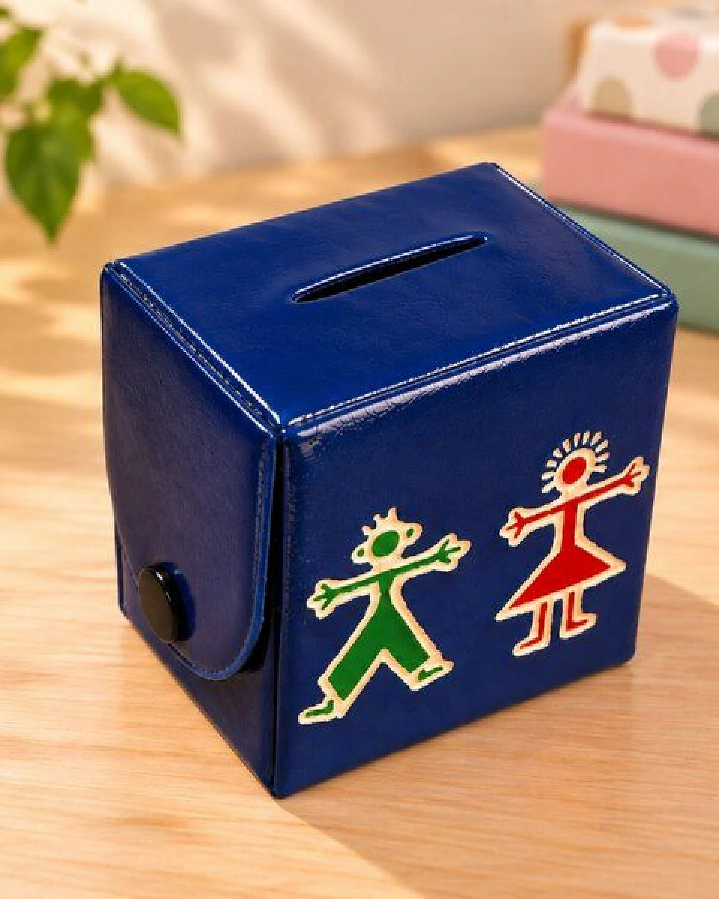 Janselo Harmony Kinder-Spardose aus Shanti-Leder in Blau – Ansicht 3