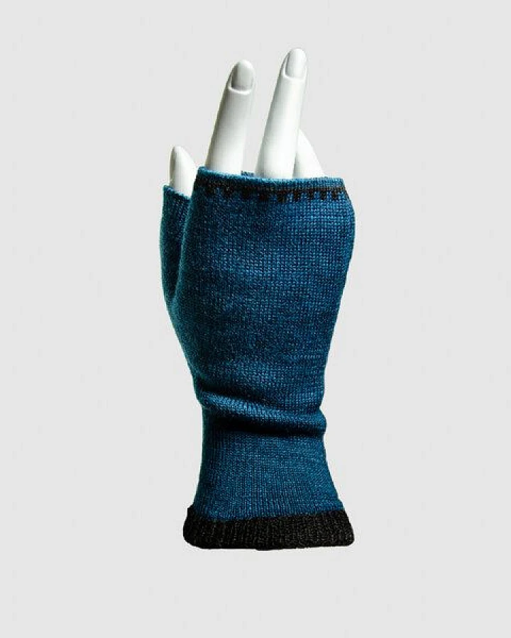 LANARTO slow fashion Pulswärmer zweifarbig gestrickt aus Merinowolle