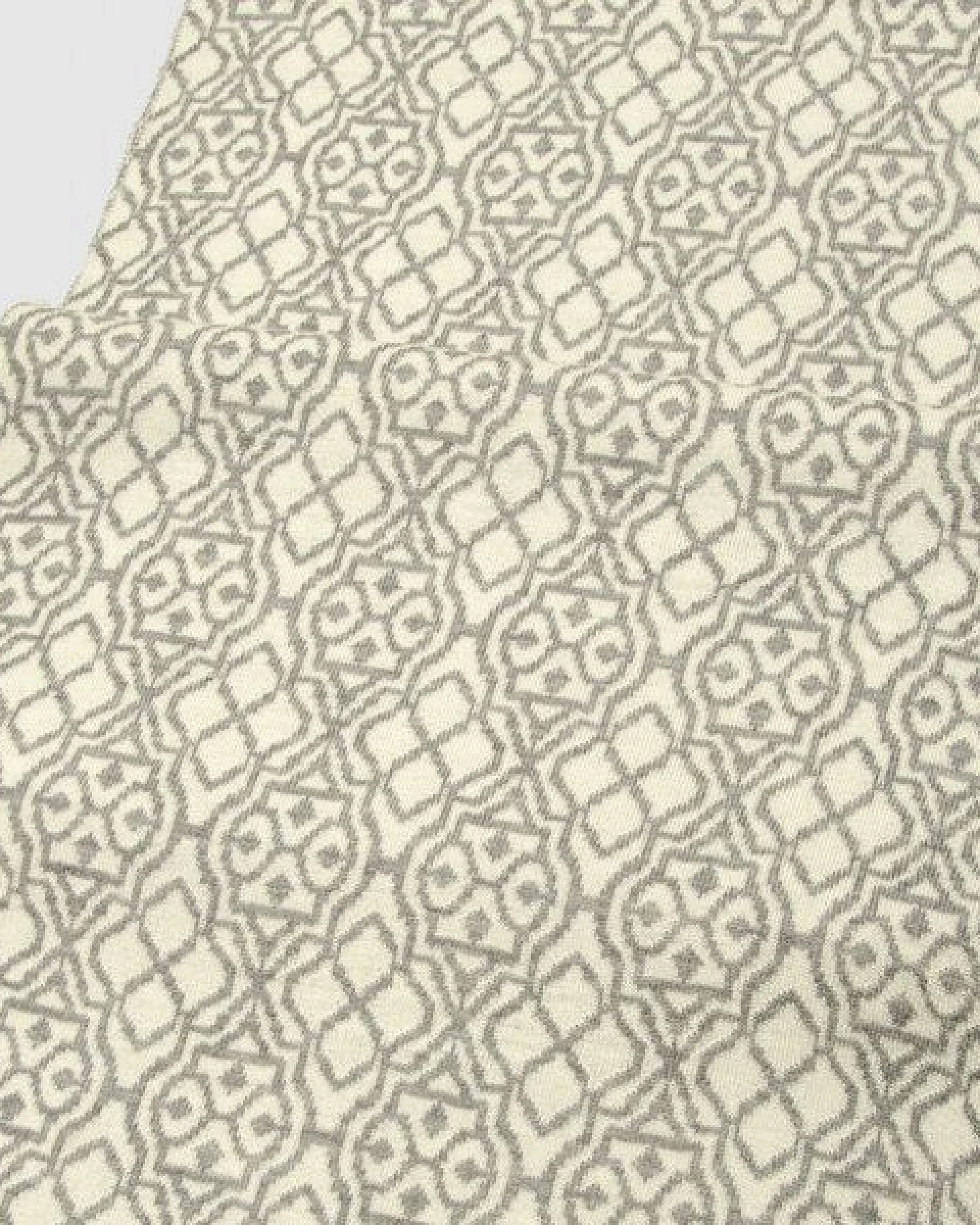 LANARTO slow fashion Schal Muster 'Netz' zweifarbig gestrickt aus mulesingfreier Merinowolle – Ansicht 2