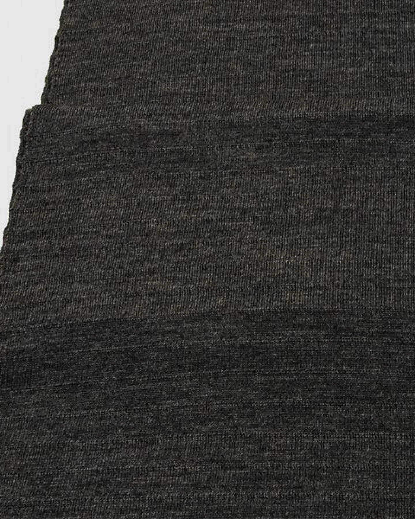LANARTO slow fashion Schal Uni einfarbig gestrickt aus mulesingfreier Merinowolle – Ansicht 2