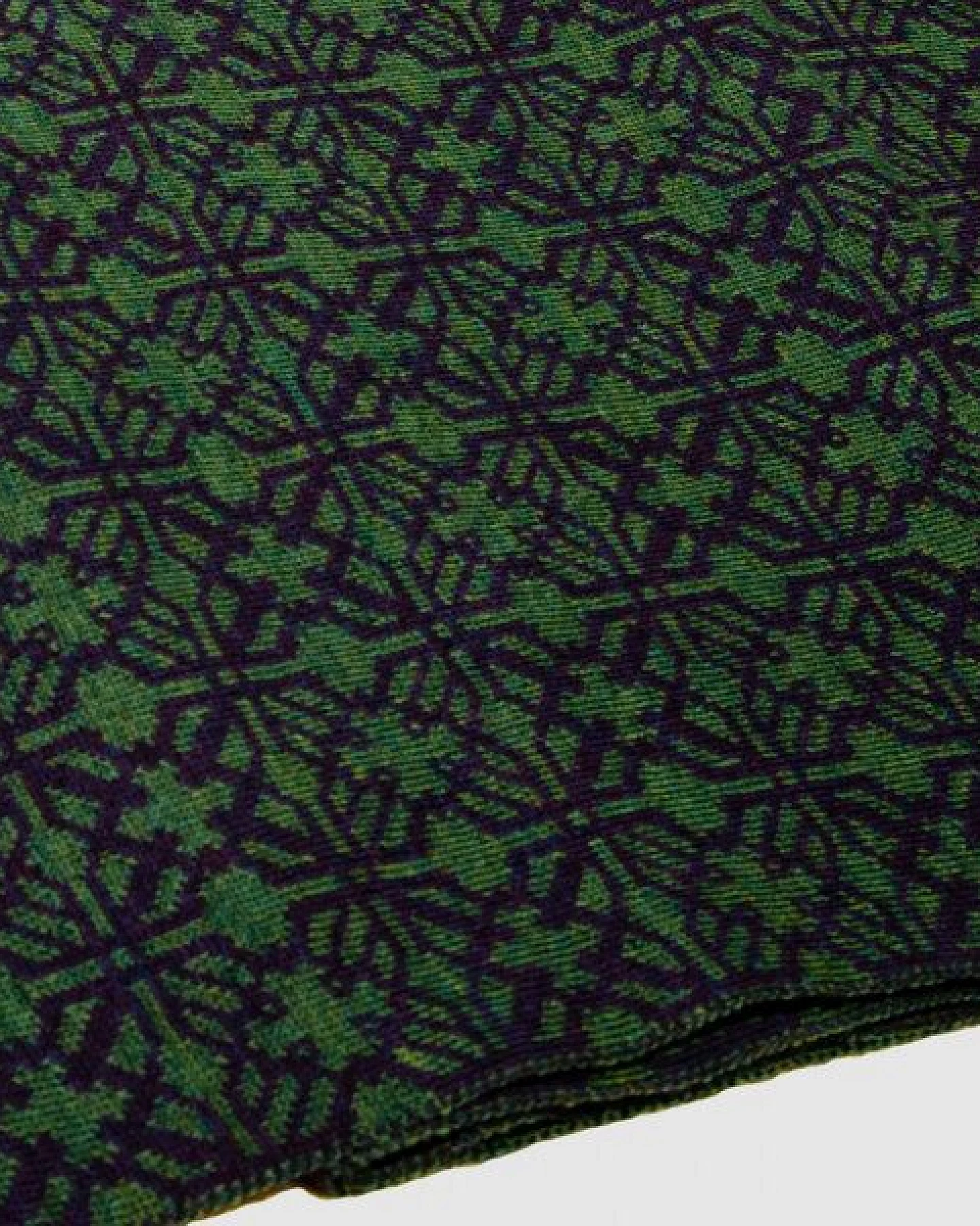 LANARTO slow fashion Schal Muster 'Irland' zweifarbig gestrickt aus Merinowolle – Ansicht 3