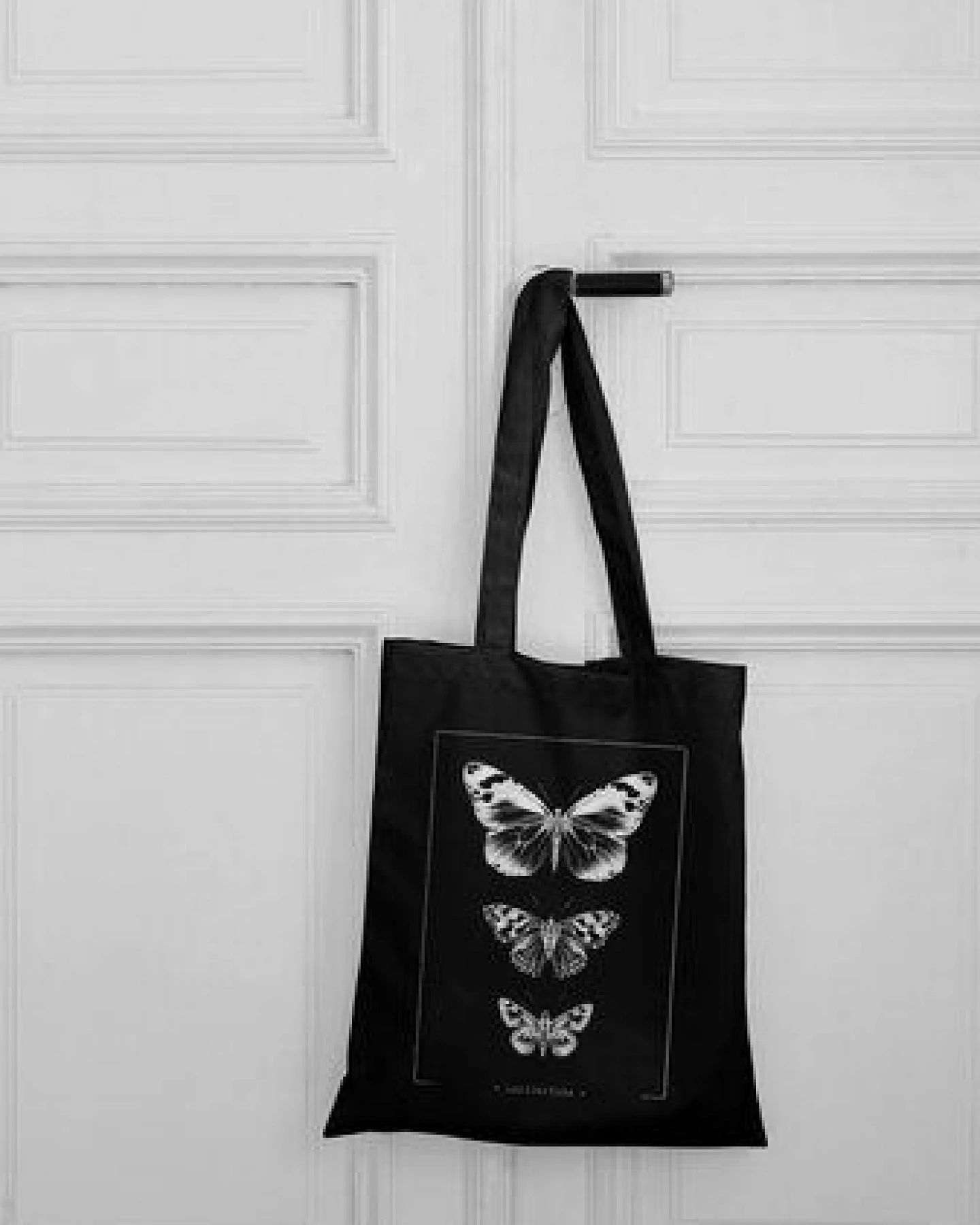 Bio-Baumwolltasche bedruckt - Schmetterlinge - Fairtrade - schwarz // ShellyCreates – Ansicht 3