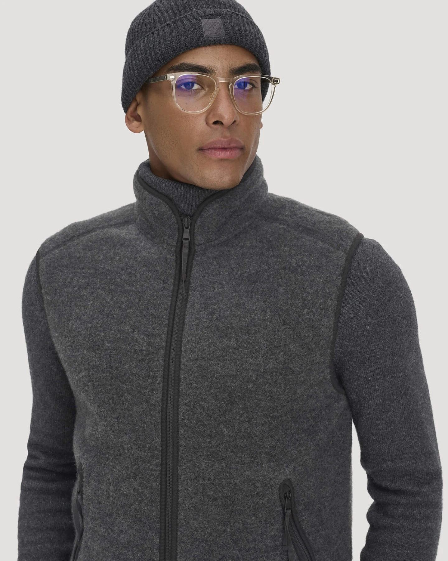 hessnatur Herren Wollfleece Weste Regular aus Bio-Merinowolle - grau - Größe 48 – Ansicht 4
