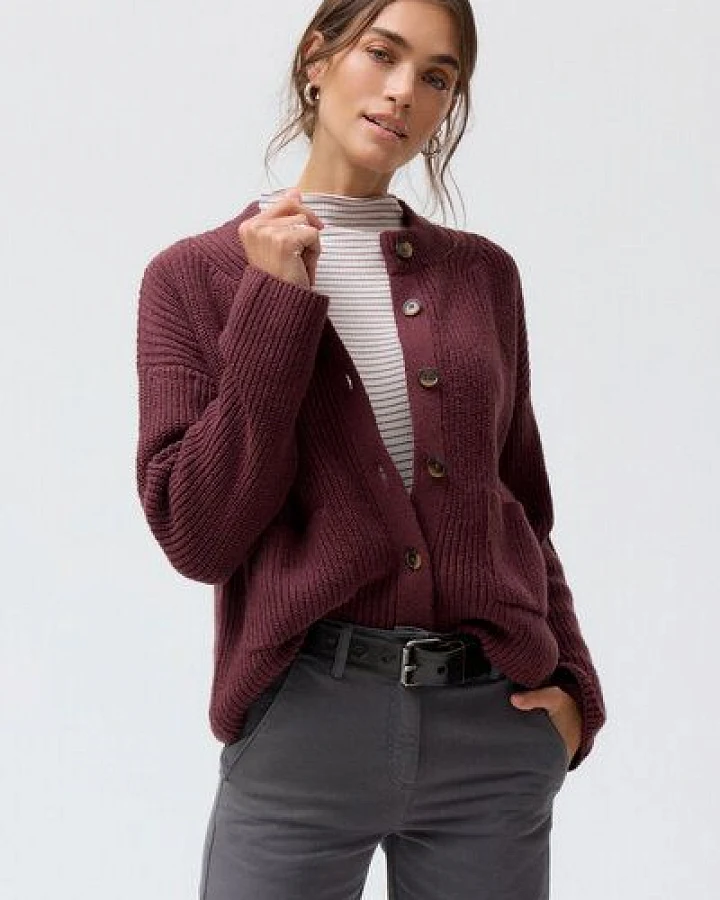 Produktseite: People Wear Organic Boucléstrick Strickjacke, rot uni