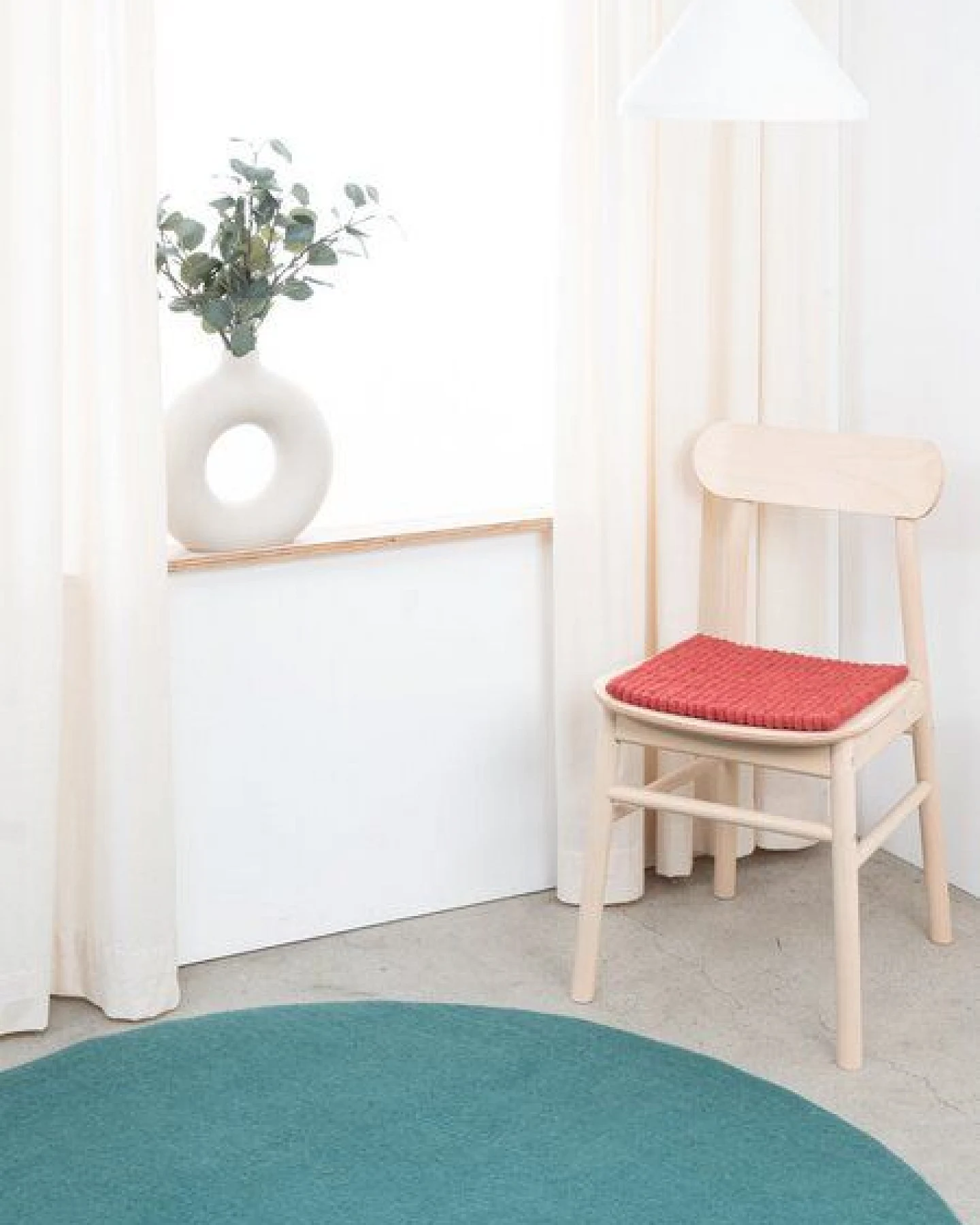 myfelt Filzkugel Sitzauflage (⌀ 36 cm, 36 x 36 cm) – Ansicht 3