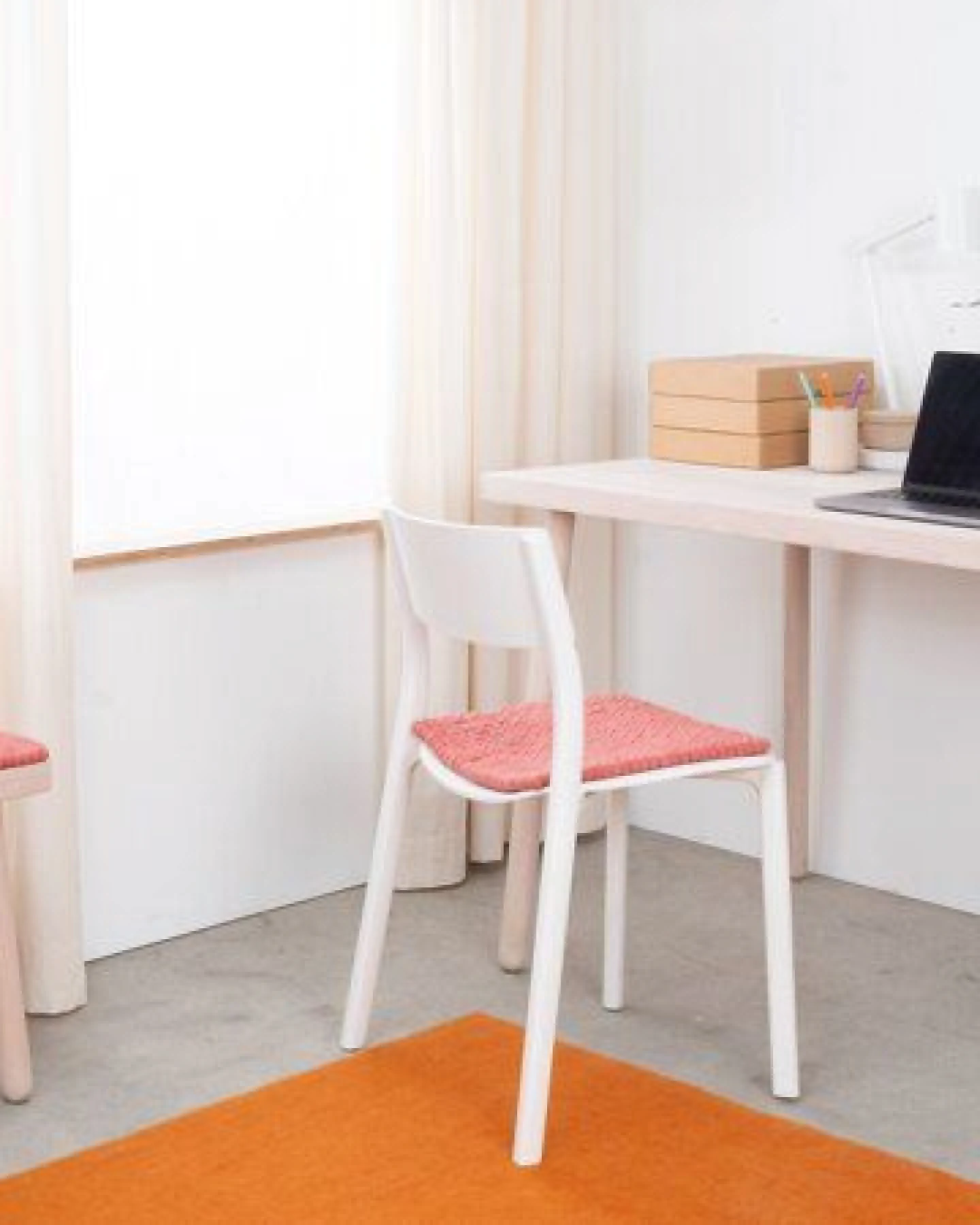 myfelt Filzkugel Sitzauflage (⌀ 36 cm, 36 x 36 cm) – Ansicht 2