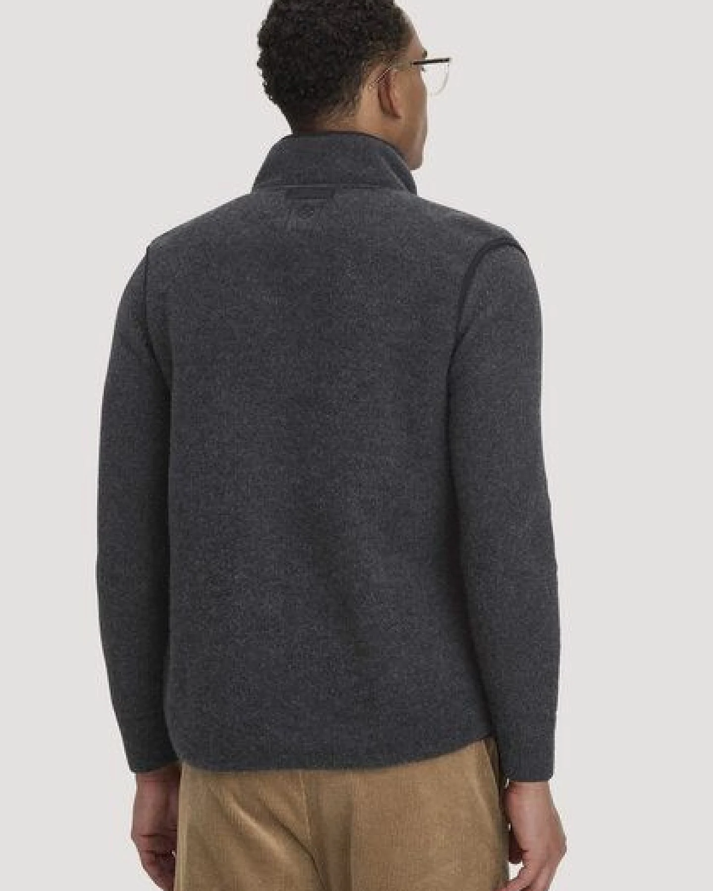 hessnatur Wollfleece Weste Regular aus reiner Bio-Merinowolle – Ansicht 2