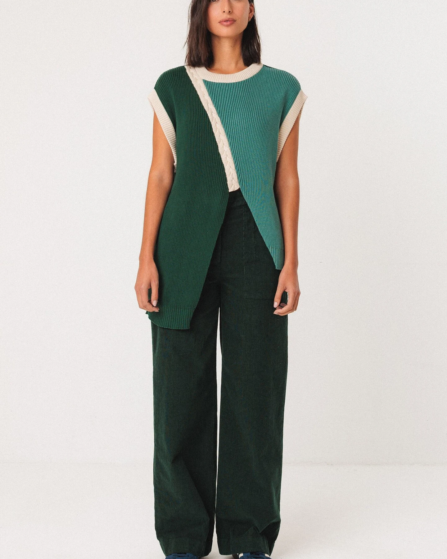 SKFK Damen vegan Top Nekea Mehrfarbig Grün/Weiß – Ansicht 2