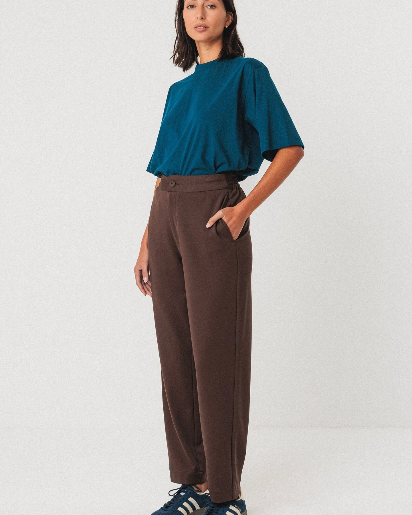 SKFK Damen vegan Hose Soraia Braun – Ansicht 2
