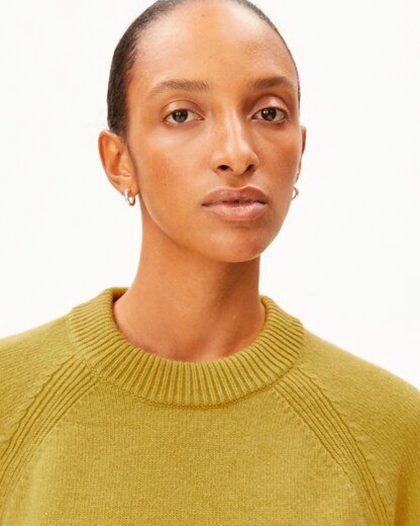 ARMEDANGELS WOOL KNIT Damen Strickpullover aus recycelter Wolle mit Bio-Wolle – Ansicht 3