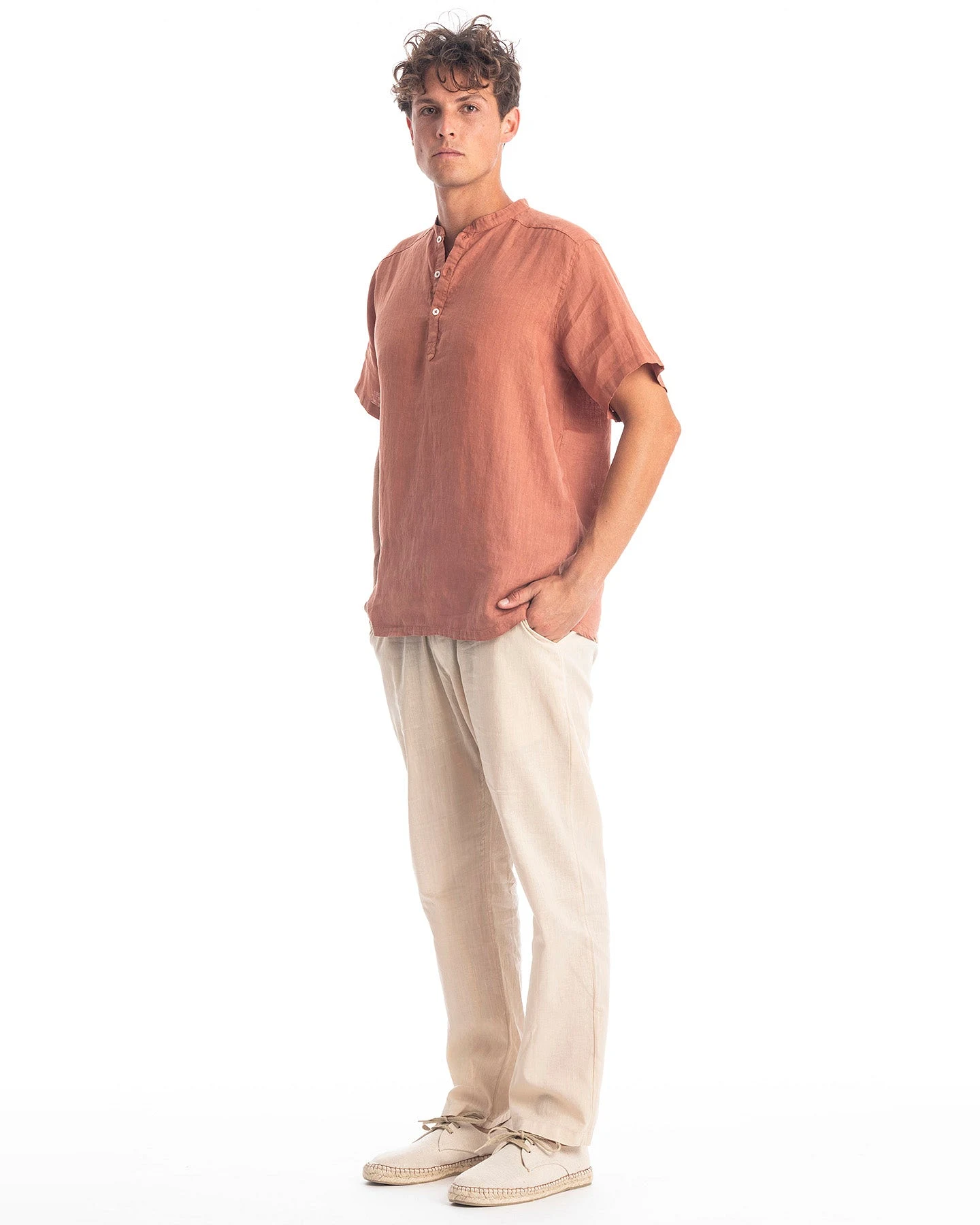 RAVENS VIEW IBIZA Herren vegan Hemd Brad Bronze – Ansicht 2