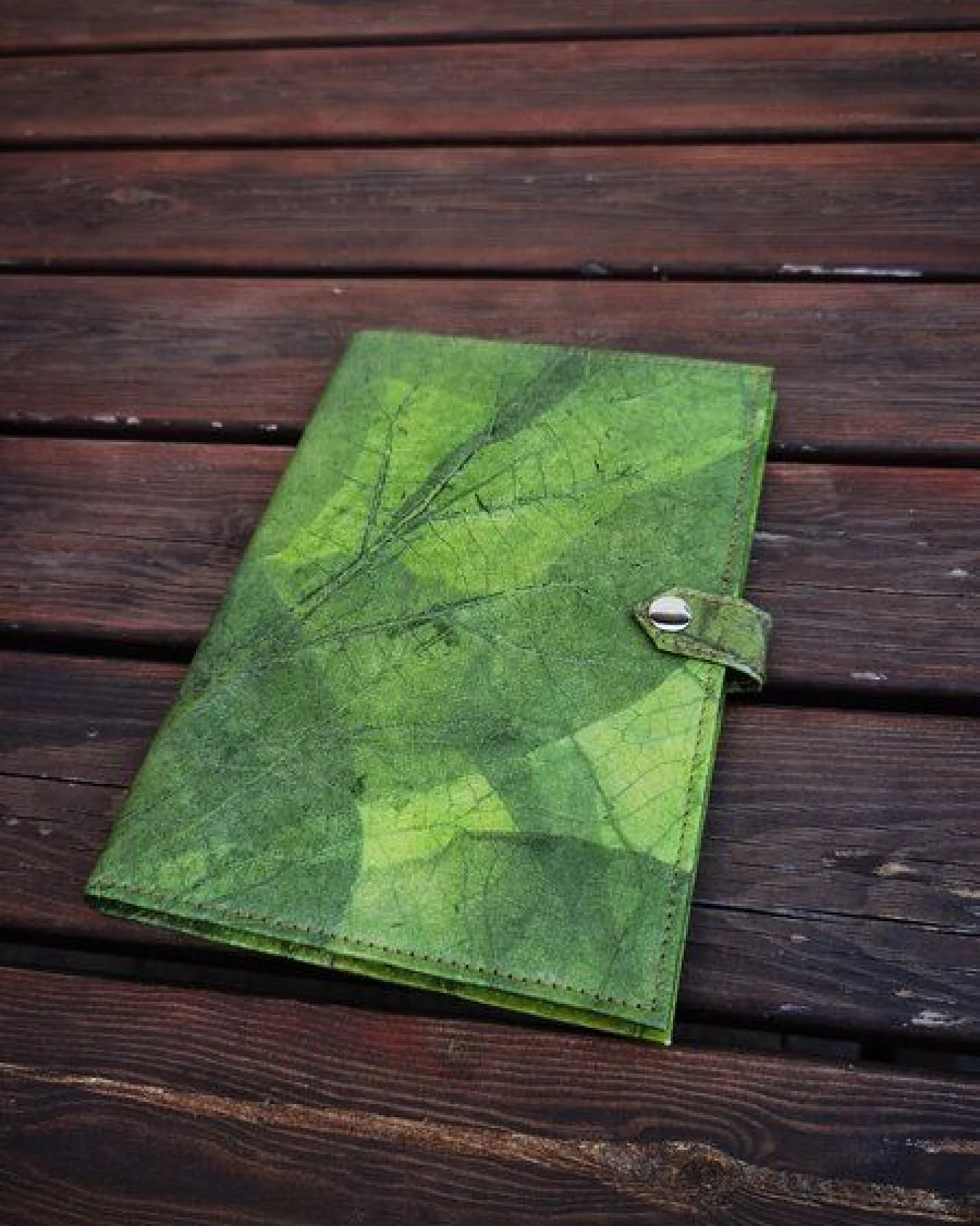 BY COPALA Notizbuch A5 unliniert Journal aus echten Blättern, Tagebuch Blanko, Eco Friendly Sketchbook in grün, Geschenk für Sie & Ihn – Ansicht 3