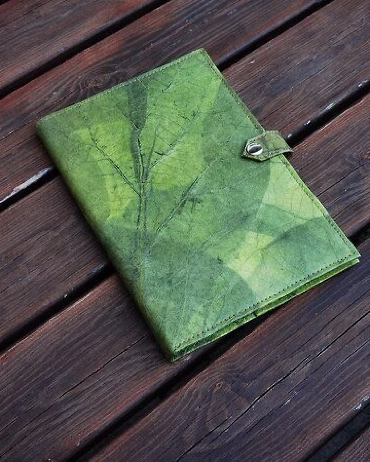 BY COPALA Notizbuch A5 unliniert Journal aus echten Blättern, Tagebuch Blanko, Eco Friendly Sketchbook in grün, Geschenk für Sie & Ihn – Ansicht 4