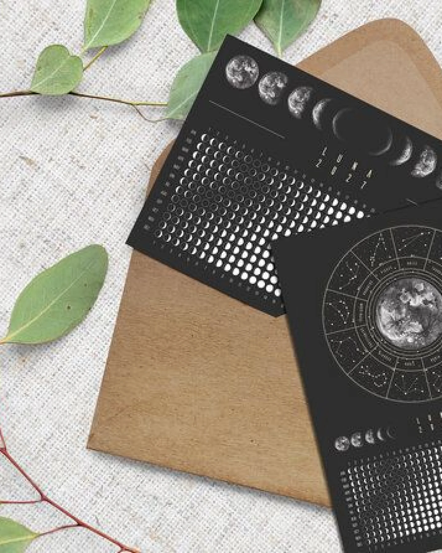 Postkarten Set Mondkalender 2027 Schwarz, beige // ShellyCreates – Ansicht 2