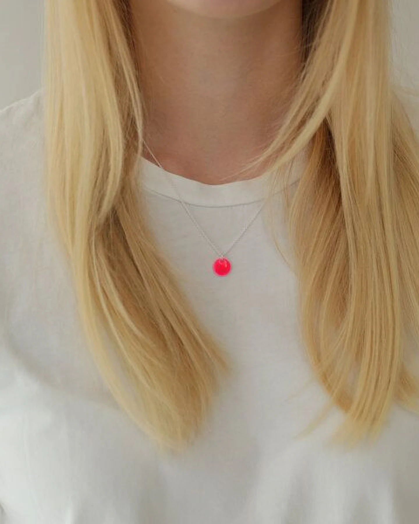 BELLYBIRD Jewellery Halskette - emailliertes Plättchen, Anhänger aus Silber mit Emaille – Ansicht 3